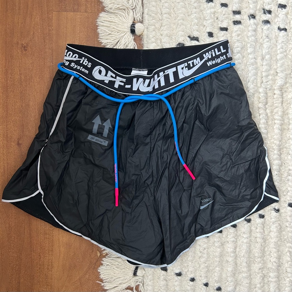 OFF-WHITE NIKE black shorts